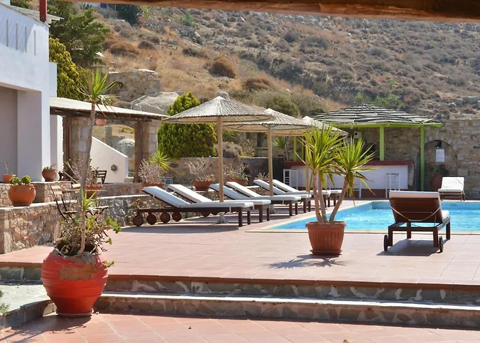 Paradisia Apartahotel 3*