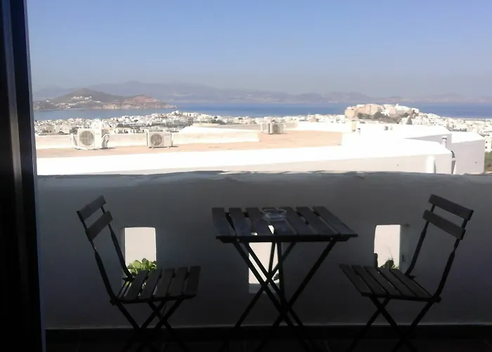 Paradisia Naxos City