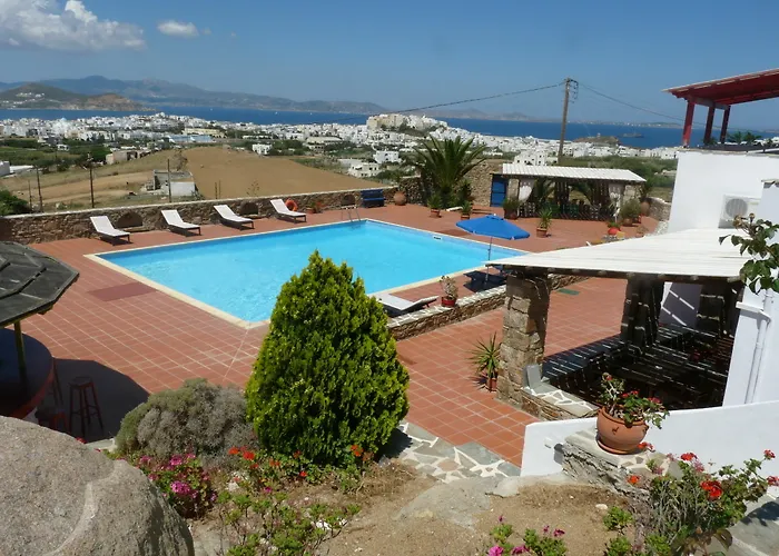 Apartahotel Paradisia 3*