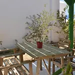 Paradisia 3*