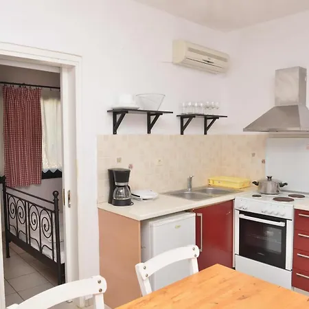 아파트호텔 Paradisia Naxos City