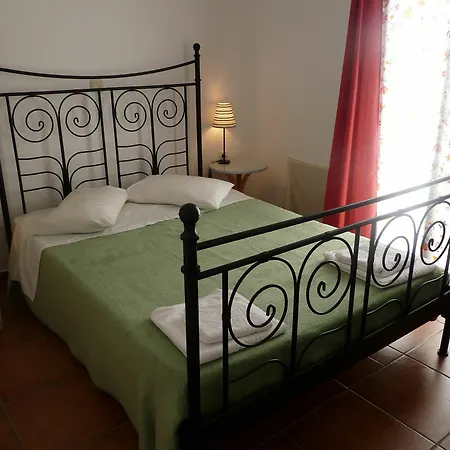 Paradisia Lejlighedshotel 3*