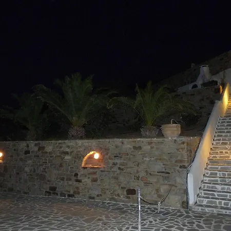 Paradisia 3*